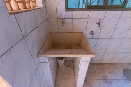 Casa à venda com 205m², 5 quartos e 4 vagas Casa à venda com 205m², 5 quartos e 4 vagasÁrea de Serviço