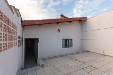 Casa à venda com 205m², 5 quartos e 4 vagas Casa à venda com 205m², 5 quartos e 4 vagasGaragem