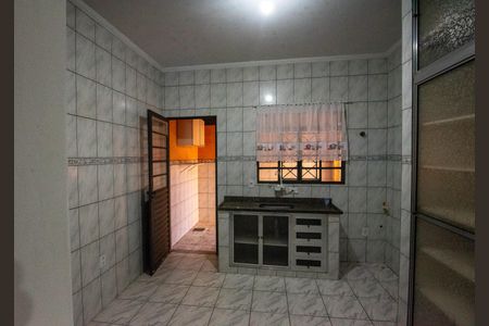 Casa à venda com 205m², 5 quartos e 4 vagas Casa à venda com 205m², 5 quartos e 4 vagasCozinha