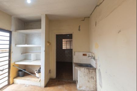 Casa à venda com 205m², 5 quartos e 4 vagas Casa à venda com 205m², 5 quartos e 4 vagasCasa 2- Área de Serviço