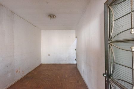 Casa à venda com 205m², 5 quartos e 4 vagas Casa à venda com 205m², 5 quartos e 4 vagasCasa 2- Sala