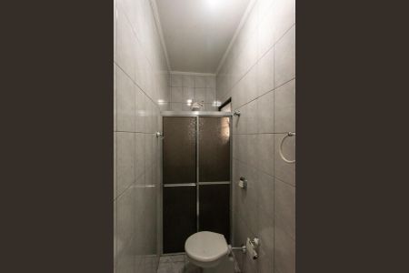 Casa à venda com 205m², 5 quartos e 4 vagas Casa à venda com 205m², 5 quartos e 4 vagasBanheiro da Suíte