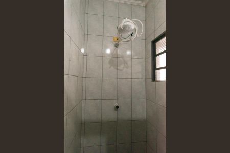 Casa à venda com 205m², 5 quartos e 4 vagas Casa à venda com 205m², 5 quartos e 4 vagasBanheiro da Suíte