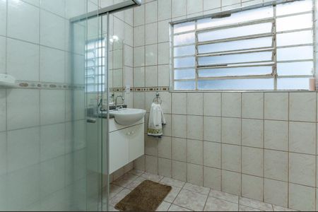 Casa à venda com 300m², 5 quartos e 2 vagas Casa à venda com 300m², 5 quartos e 2 vagasBanheiro