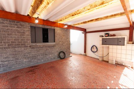 Casa à venda com 300m², 5 quartos e 2 vagas Casa à venda com 300m², 5 quartos e 2 vagasGaragem