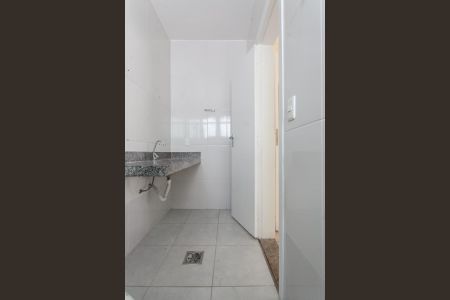 Casa à venda com 242m², 3 quartos e 6 vagasBanheiro da Suíte