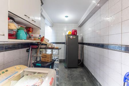 Casa à venda com 290m², 2 quartos e 2 vagasCozinha