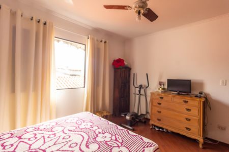 Casa à venda com 290m², 2 quartos e 2 vagasQuarto  1