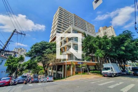 Studio para alugar com 34m², 1 quarto e sem vaga Studio para alugar com 34m², 1 quarto e sem vagaFachada