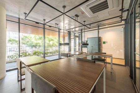 Studio para alugar com 34m², 1 quarto e sem vaga Studio para alugar com 34m², 1 quarto e sem vagaÁrea comum