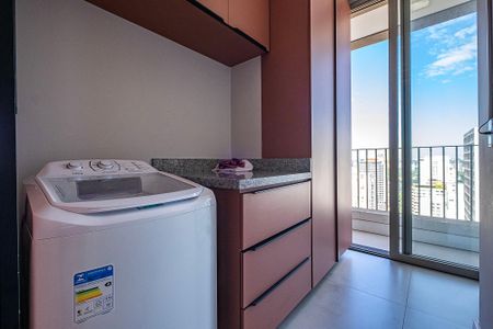 Apartamento à venda com 193m², 2 quartos e 3 vagasLavanderia