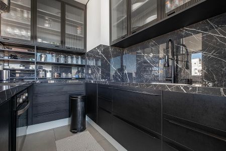 Apartamento à venda com 193m², 2 quartos e 3 vagasSala/Cozinha