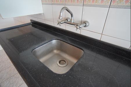 Apartamento à venda com 47m², 1 quarto e 1 vagaCozinha - Torneira