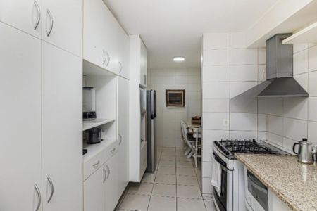 Apartamento à venda com 160m², 3 quartos e 3 vagas Apartamento à venda com 160m², 3 quartos e 3 vagasFoto 32