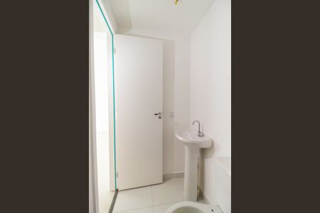 Apartamento para alugar com 33m², 2 quartos e sem vaga Apartamento para alugar com 33m², 2 quartos e sem vagaBanheiro