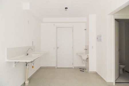 Apartamento para alugar com 33m², 2 quartos e sem vaga Apartamento para alugar com 33m², 2 quartos e sem vagaSala/Cozinha