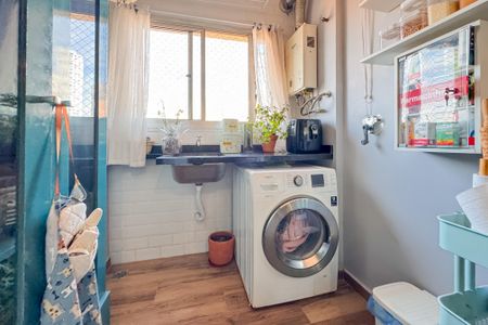Apartamento à venda com 75m², 3 quartos e 1 vaga Apartamento à venda com 75m², 3 quartos e 1 vagaÁrea de Serviço