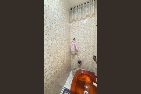 Casa à venda com 189m², 3 quartos e 2 vagas Casa à venda com 189m², 3 quartos e 2 vagasLavabo