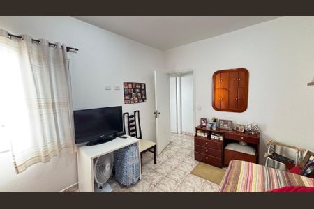 Casa à venda com 189m², 3 quartos e 2 vagas Casa à venda com 189m², 3 quartos e 2 vagasQuarto 2