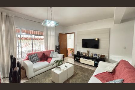 Casa à venda com 189m², 3 quartos e 2 vagas Casa à venda com 189m², 3 quartos e 2 vagasSala - Sala de Jantar