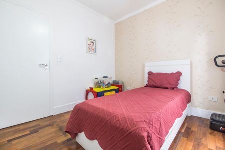 Casa de condomínio à venda com 290m², 3 quartos e 4 vagas Casa de condomínio à venda com 290m², 3 quartos e 4 vagasQuarto 2