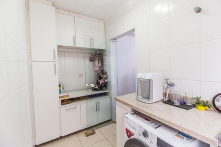 Casa de condomínio à venda com 290m², 3 quartos e 4 vagas Casa de condomínio à venda com 290m², 3 quartos e 4 vagasÁrea de Serviço