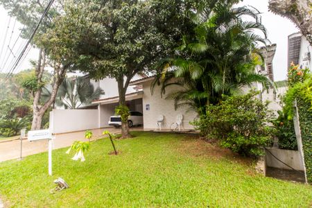 Casa de condomínio à venda com 290m², 3 quartos e 4 vagas Casa de condomínio à venda com 290m², 3 quartos e 4 vagasGaragem