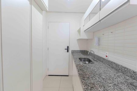 Studio à venda com 27m², 1 quarto e sem vaga Studio à venda com 27m², 1 quarto e sem vagaCozinha