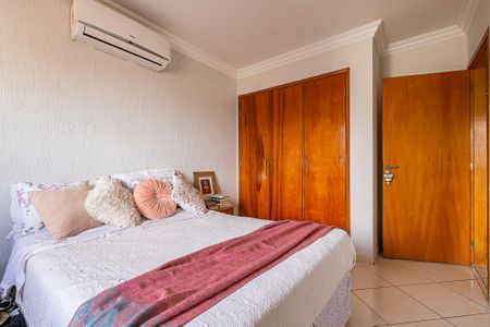 Apartamento à venda com 61m², 2 quartos e 1 vagaQuarto 1