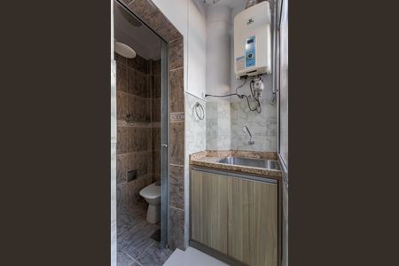 Apartamento à venda com 130m², 3 quartos e 1 vagaÁrea de Serviço