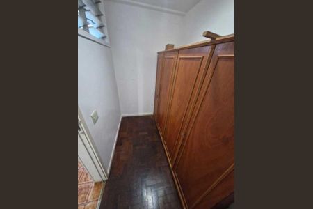 Apartamento à venda com 65m², 1 quarto e 1 vaga