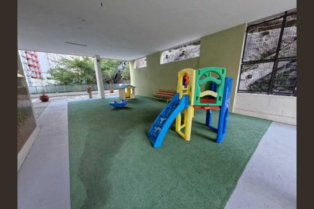 Apartamento à venda com 65m², 1 quarto e 1 vaga