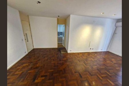 Apartamento à venda com 65m², 1 quarto e 1 vaga