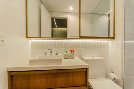 Apartamento à venda com 155m², 3 quartos e 2 vagasBanheiro da Suíte 2