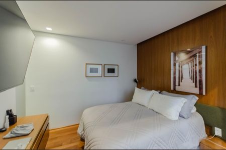 Apartamento à venda com 155m², 3 quartos e 2 vagasSuíte 2