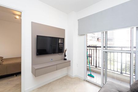 Apartamento à venda com 33m², 1 quarto e sem vaga Apartamento à venda com 33m², 1 quarto e sem vagaSala