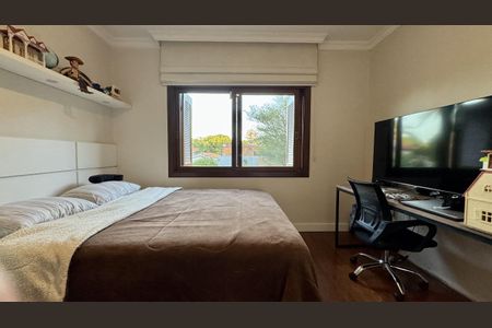Casa à venda com 253m², 3 quartos e 4 vagas Casa à venda com 253m², 3 quartos e 4 vagasQuarto 2
