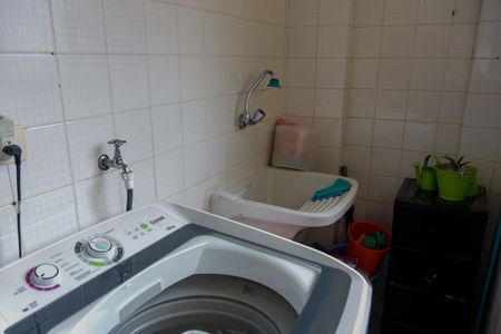 Apartamento à venda com 70m², 3 quartos e 1 vagaÁrea de Serviço