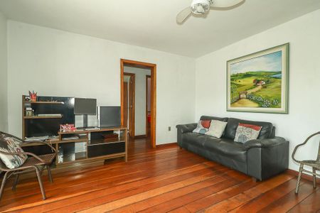 Casa à venda com 200m², 4 quartos e 2 vagasSala