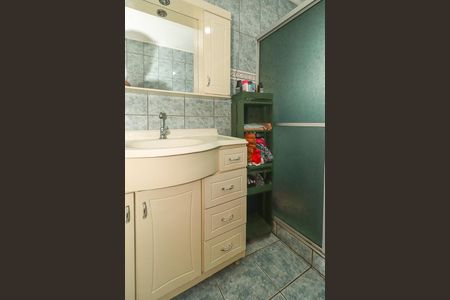 Casa à venda com 200m², 4 quartos e 2 vagasBanheiro da Suíte