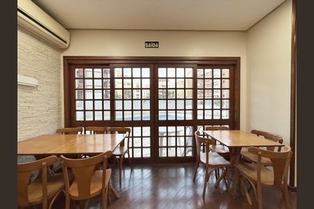 Apartamento à venda com 159m², 4 quartos e 3 vagasÁrea comum - Salão de festas