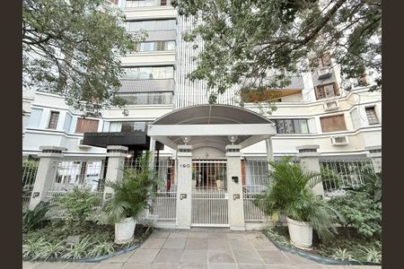 Apartamento à venda com 159m², 4 quartos e 3 vagasFachada e portaria