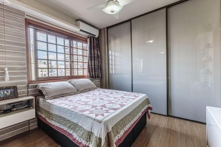 Apartamento à venda com 159m², 4 quartos e 3 vagas Apartamento à venda com 159m², 4 quartos e 3 vagasSuíte 2