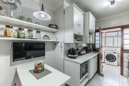 Apartamento à venda com 159m², 4 quartos e 3 vagas Apartamento à venda com 159m², 4 quartos e 3 vagasCozinha