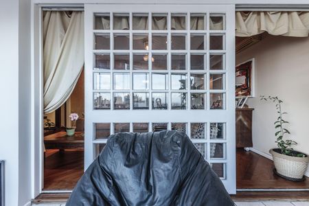 Apartamento à venda com 159m², 4 quartos e 3 vagas Apartamento à venda com 159m², 4 quartos e 3 vagasVaranda da Sala