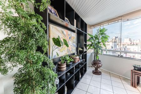 Apartamento à venda com 159m², 4 quartos e 3 vagas Apartamento à venda com 159m², 4 quartos e 3 vagasVaranda da Sala