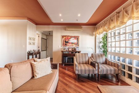 Apartamento à venda com 159m², 4 quartos e 3 vagas Apartamento à venda com 159m², 4 quartos e 3 vagasSala