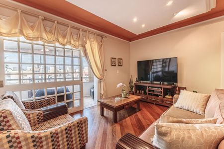 Apartamento à venda com 159m², 4 quartos e 3 vagas Apartamento à venda com 159m², 4 quartos e 3 vagasSala