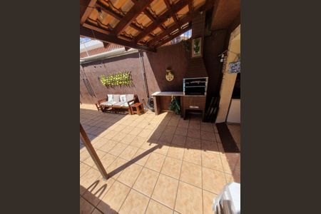 Casa à venda com 250m², 2 quartos e 4 vagas Casa à venda com 250m², 2 quartos e 4 vagasFoto 19