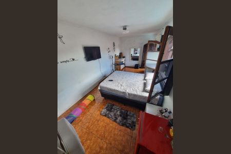 Casa à venda com 250m², 2 quartos e 4 vagas Casa à venda com 250m², 2 quartos e 4 vagasFoto 09